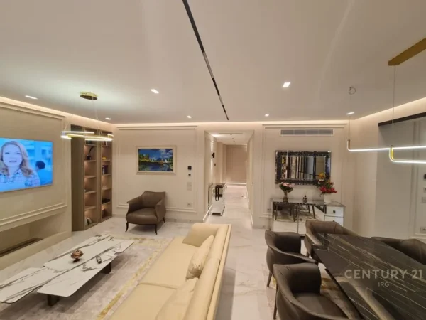 Tirane, shitet apartament duplex 4+1+Aneks+Ballkon Kati 5, 242 m² 630.000 € (komuna parisit)