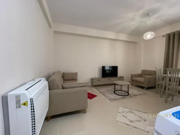 Tirane, jepet me qera apartament 1+1+Ballkon Kati 2, 56 m² 500 € (kodra e diellit 1 zgjatimi)
