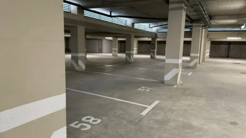 Tirane, jepet me qera garazh | post parkimi Kati -2, 18 m² 50 € 