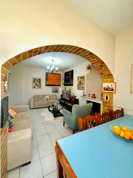 Tirane, shitet apartament 2+1 , 79 m² 13.000.009 Lek (Tregu Elektrik)