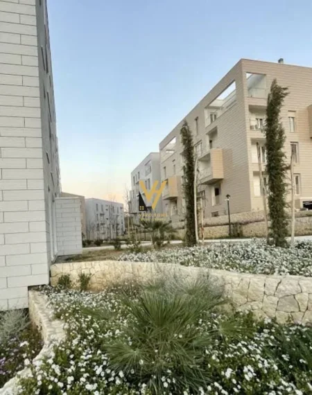 Tirane, shitet apartament 3+1+Ballkon Kati 3, 143 m² 470.000 € (LIQENI I THATE)