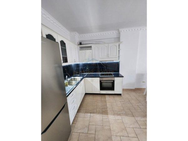 Durres, shitet apartament 1+1 Kati 6, 84 m² 110.000 € 