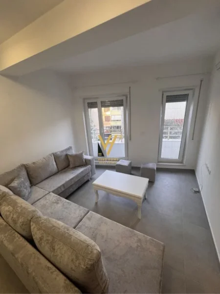 Tirane, jepet me qera apartament 2+1+Ballkon , 80 m² 800 € (KODRA E DIELLIT)