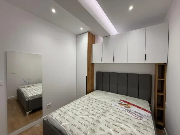 Tirane, shitet apartament 1+1 Kati 1, 40 m² 125.000 € (Rruga Medar Shtylla)