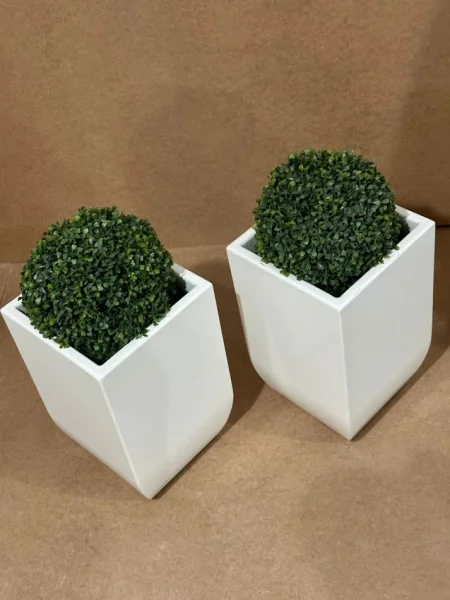 Tirane, shes VAZO DEKORATIVE 2 COPE