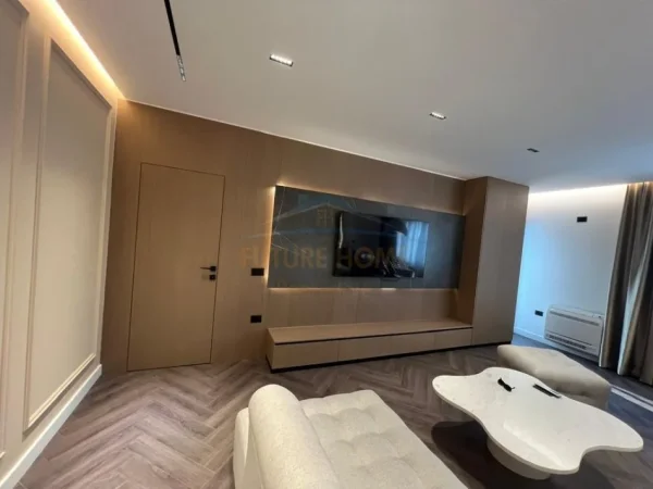 Tirane, shitet apartament 2+1+Ballkon Kati 9, 103 m² 288.000 € 