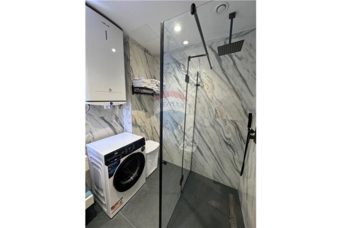 Vlore, shitet 2+1 Kati 8, 121 m² 310.000 € 