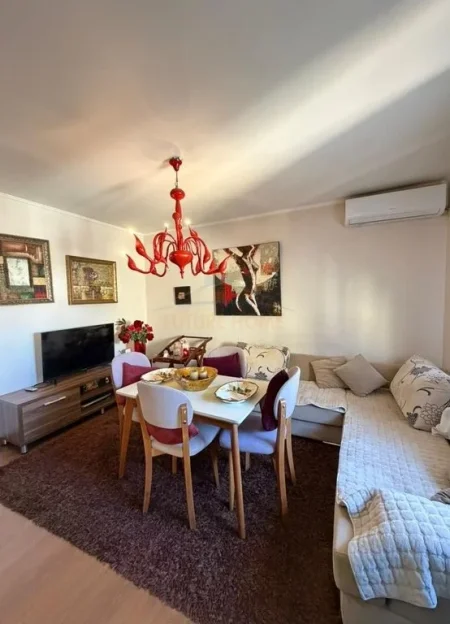 Tirane, shitet apartament 1+1 Kati 6, 63 m² 130.000 € (Ambasada Amerikane, Rruga e Elbasanit)