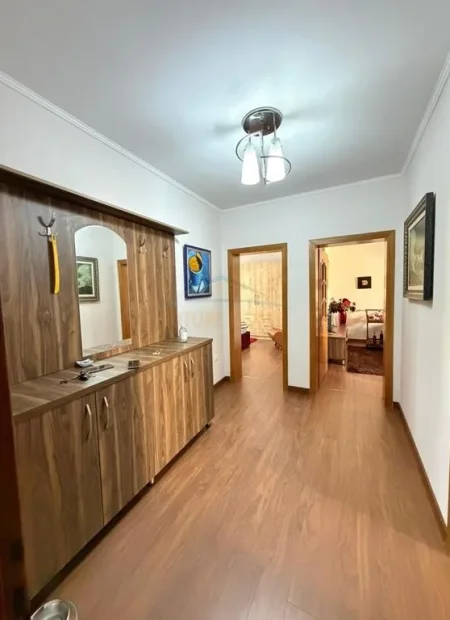 Tirane, shitet apartament 1+1 Kati 6, 63 m² 130.000 € (Ambasada Amerikane, Rruga e Elbasanit)