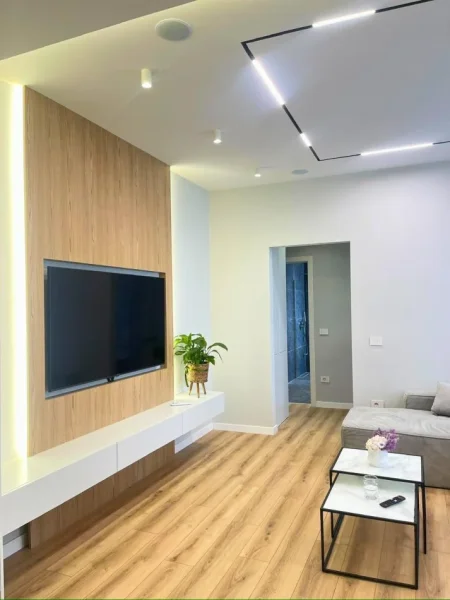 Tirane, jepet me qera apartament 1+1+Ballkon Kati 1, 68 m² 1.250 € 