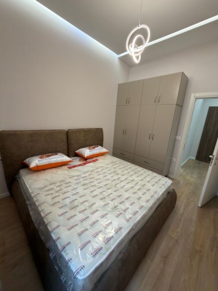 Tirane, jepet me qera apartament 1+1+Ballkon Kati 2, 60 m² 500 € (ASTIR)