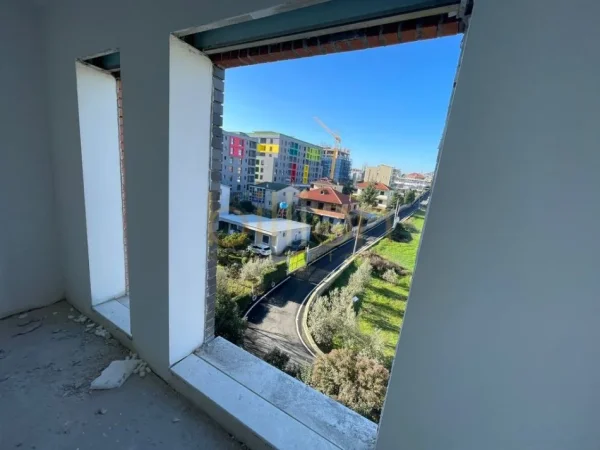 shitet 2+1 , 102 m² (Paskuqan)