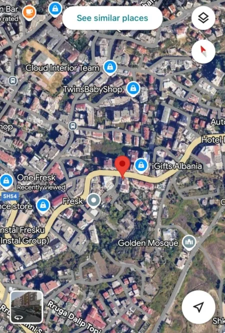 Tirane, shitet dyqan Kati 0, 199 m² 319.000 € (FRESK)