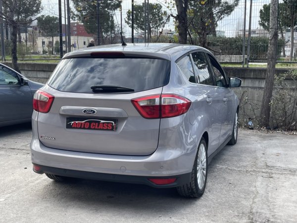 Tirane, shes makine Ford C Max Nafte, gri metalizato manuale Klima 182.000 km 5.690 €