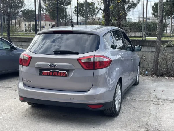 Tirane, shes makine Ford C Max Nafte, gri metalizato manuale Klima 182.000 km 5.690 €