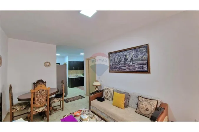 Vlore, shitet apartament 1+1 , 94 m² 97.000 € (Transballkanike, Përballë Alpet, Vlorë)