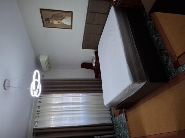 Tirane, jepet me qera apartament 2+1+Ballkon Kati 1, 105 m² 600 € (MINE PEZA)