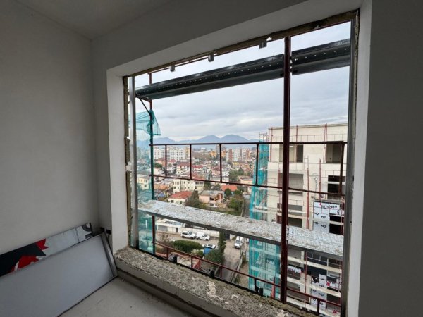 Tirane, shitet apartament 1+1 Kati 7, 57 m² 120.000 € 