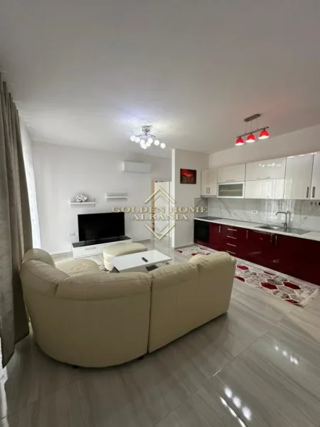Tirane, jepet me qera apartament 1+1+Ballkon , 70 m² 650 € 