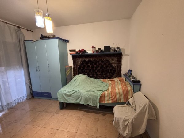 Tirane, jepet me qera apartament Kati 4, (Sami Frasheri)