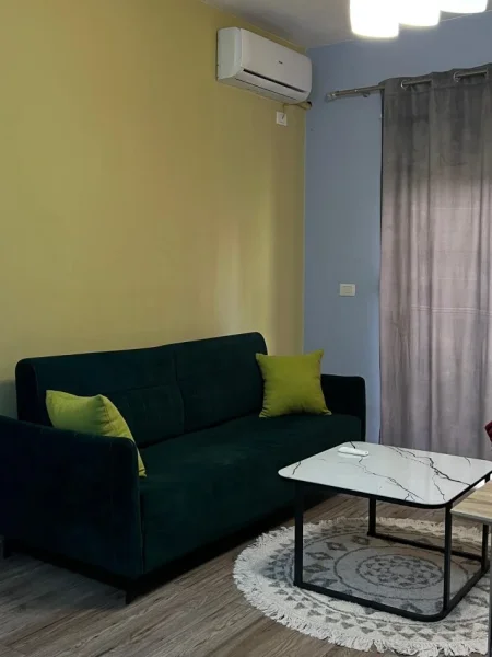 Tirane, jepet me qera apartament 1+1 Kati 1, 57 m² 467 € (Astir, prane Oslo Bar)