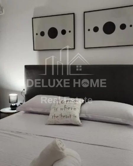 Tirane, jepet me qera apartament 2+1 Kati 2, 80 m² 800 € 