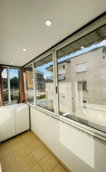 Qera, Apartament 2+1+POST PARKIMI,Garda, Liqeni Artificial Tiranë