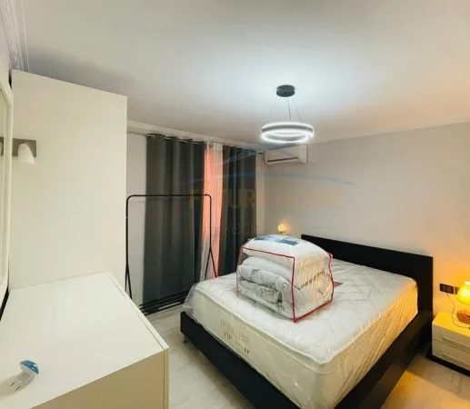 Qera, Apartament 2+1+POST PARKIMI,Garda, Liqeni Artificial Tiranë