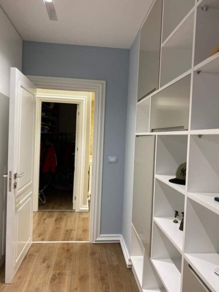 Tirane, shes apartament 3+1+BLK Kati 4, 160 m² 215.000 Euro (Kopshti Zologjik)