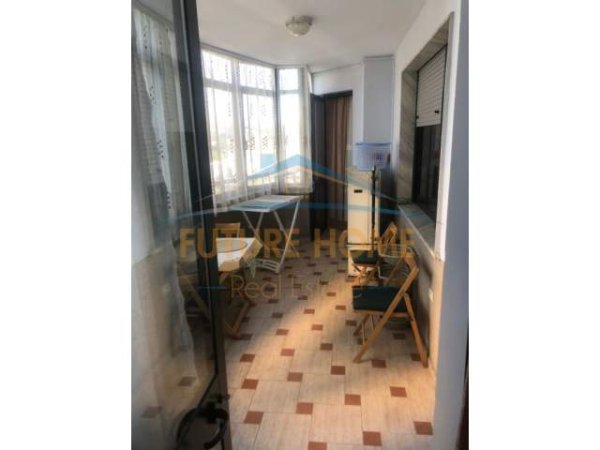 Tirane, jap me qera apartament 2+1 Kati 8, 108 m² 700 Euro