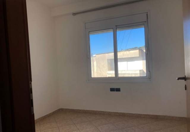 Vlore, shitet apartament 84 m² 45.000 Euro