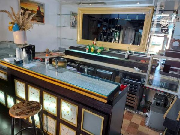 Tirane, jap me qera lokal Kati 0, 90 m² 470 Euro (Dibres)