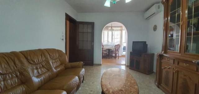 Tirane, shes apartament 2+1 Kati 5, 70 m² 80.000 Euro (AMBASADA POLAKE)