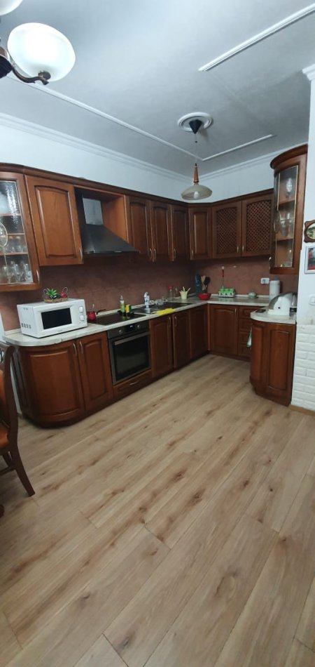 Tirane, shes apartament 2+1+BLK Kati 3, 143 m² 180.000 Euro (Ish Ekspozita)