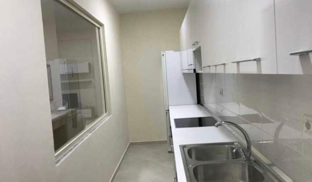 Tirane, jap me qera apartament 1+1 ne zones e Freskut 380 Euro (Muhamet Deliu)