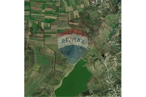 Tirane, shes truall 10.000 m² 600.000 Euro (Rinas, Autostrada Tiranë-Durrës)