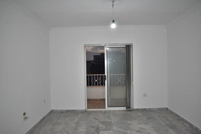 Tirane, shitet  apartament 3+1+A+BLK Kati 6, 120 m² 110.000 Euro (Rr.E Durresit,Nd.:KA, Nr. ap.:74)