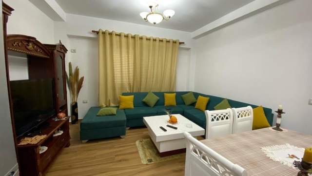 Durres, jap me qera apartament 1+1+A+BLK Kati 4, 65 m² 300 Euro