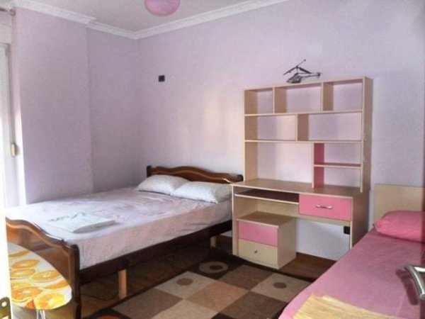 Apartament  2+1 me qira  Sheshi Willson siperfaqe 120 m² 450 Euro