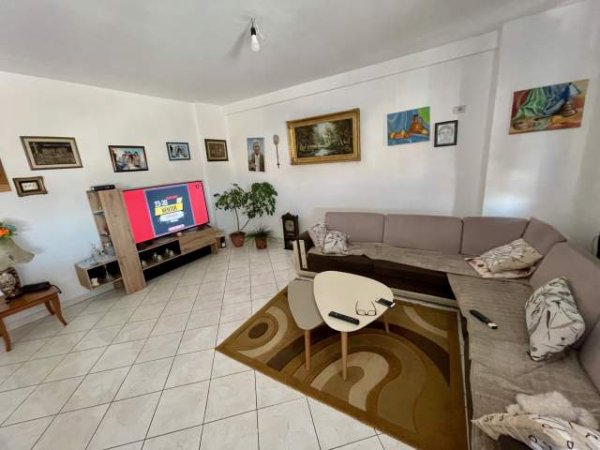 Tirane, shes apartament 2+1+A+BLK Kati 6, 110 m² 130.000 Euro (Laprake te Rr, Dritan Hoxha)