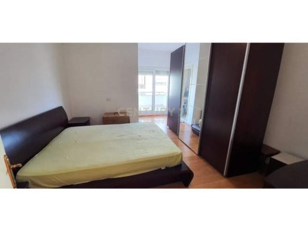 Tirane, jap me qera apartament 2+1+A+BLK Kati 6, 120 m² 500 Euro (Kopshti Botanik)