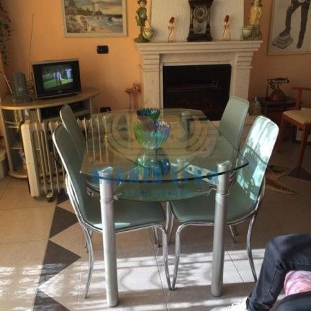 Durres, shes apartament Kati 5, 163 m² 114.000 Euro (Shkembi i Kavajes)