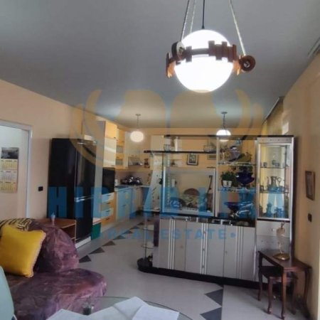 Durres, shes apartament Kati 5, 163 m² 114.000 Euro (Shkembi i Kavajes)