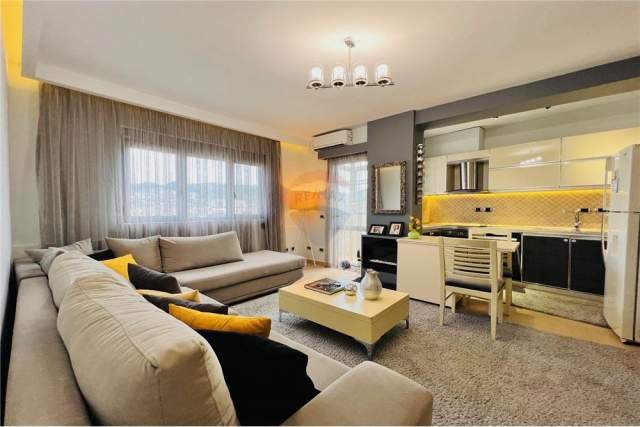 Tirane, shitet apartament 1+1+BLK Kati 9, 65 m² 112.000  (Rruga e Kavajes)