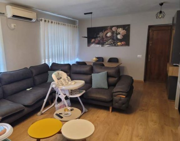 Tirane, shitet apartament 3+1+BLK Kati 5, 110 m² 195.000 Euro (RRUGA E DURRESIT)