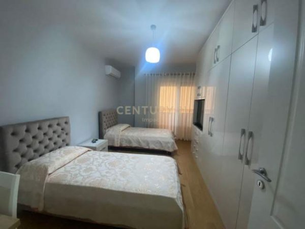 Tirane, shitet apartament 2+1+BLK Kati 2, 113 m² 160.000 Euro