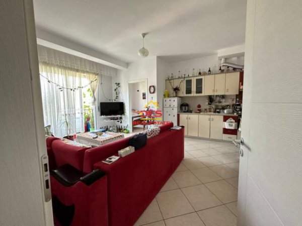 Vlore, shitet apartament 2+1 Kati 9, 72 m² 60.000 Euro (Rruga Sulejman Delvina,Vlore)