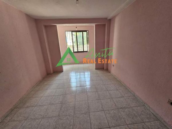 Tirane,  apartament 2+1+BLK Kati 1, 103 m² 119.000 Euro (21 Dhjetori)