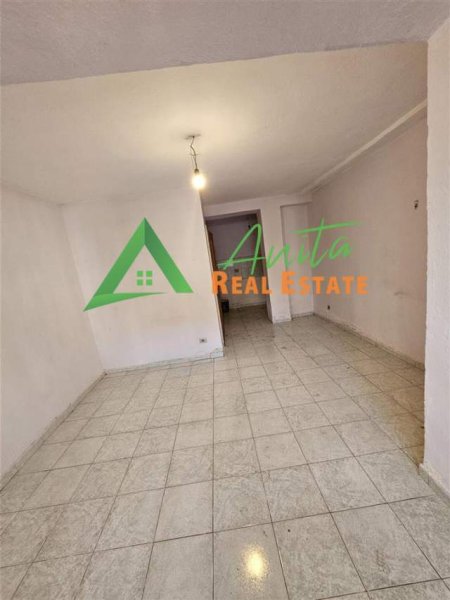 Tirane,  apartament 2+1+BLK Kati 1, 103 m² 119.000 Euro (21 Dhjetori)