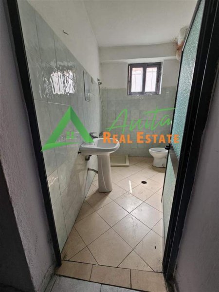 Tirane,  apartament 2+1+BLK Kati 1, 103 m² 119.000 Euro (21 Dhjetori)